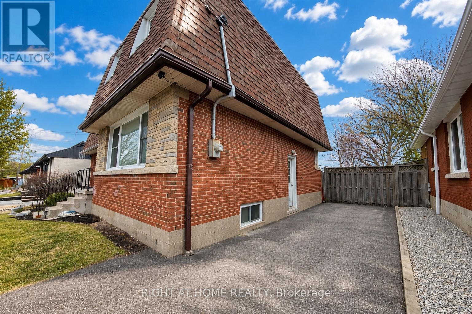Lower - 67 Brentwood Drive, Hamilton, Ontario  L8T 3W2 - Photo 5 - X13707810