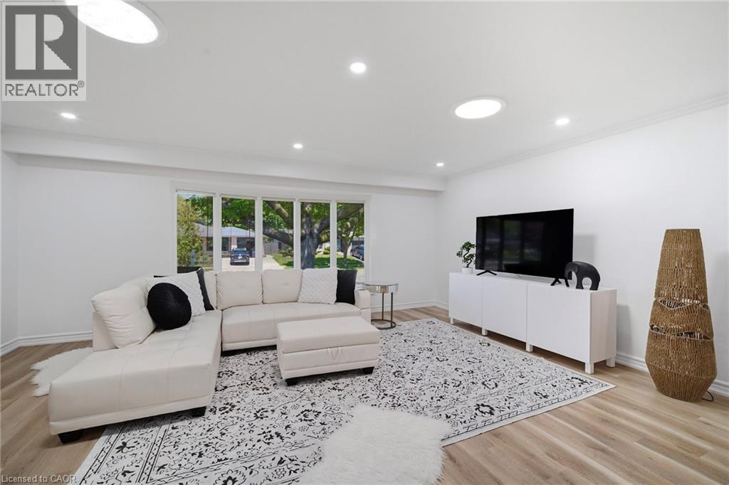 2306 Devon Road, Oakville, Ontario  L6J 5R4 - Photo 6 - 40846275