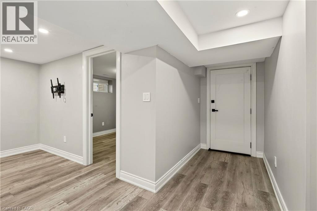 1 Mahony Avenue, Hamilton, Ontario  L8H 3C3 - Photo 31 - 40849057