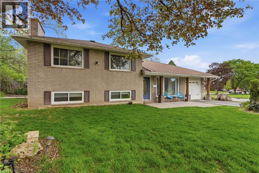 197 Burbank Street, Acton, Ontario L7J 1S9 - Photo 3 - 40849306