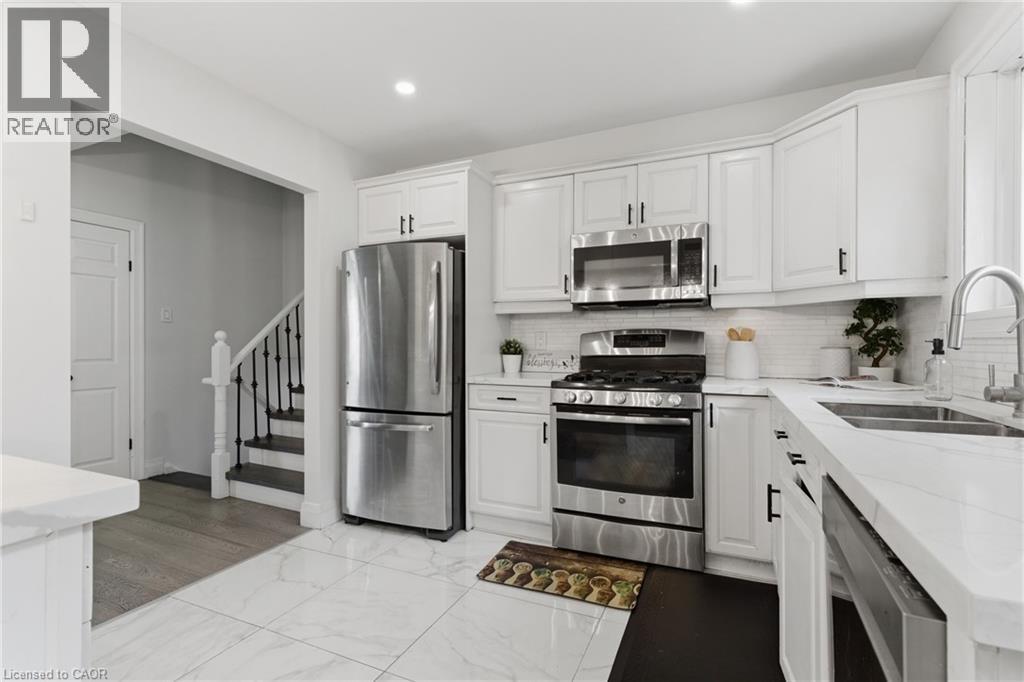 197 Burbank Street, Acton, Ontario L7J 1S9 - Photo 7 - 40849306