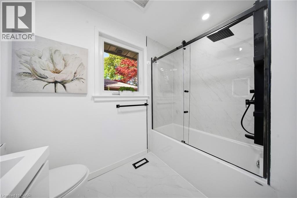 2066 Rebecca Street, Oakville, Ontario  L6L 2A2 - Photo 25 - 40849709