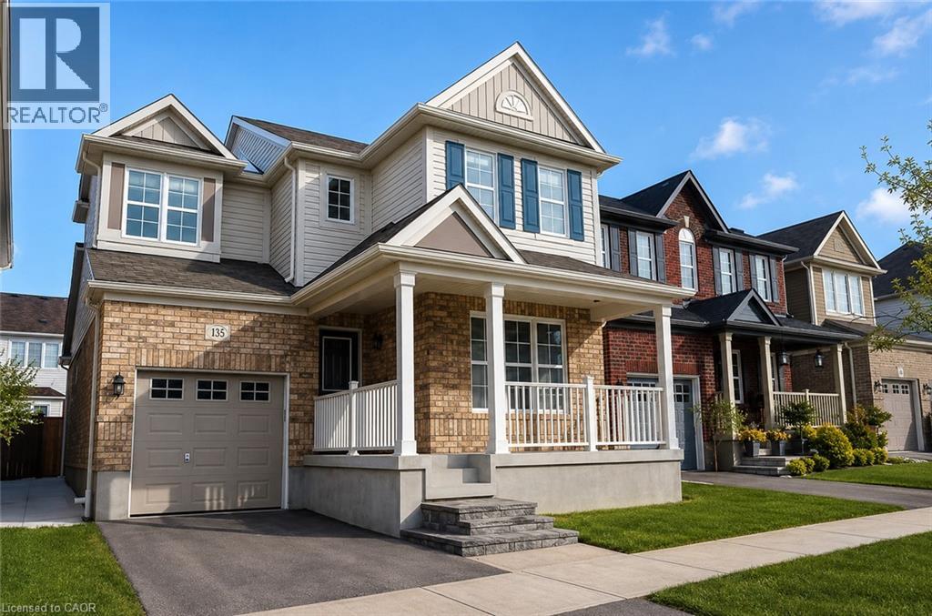 135 CHASE Crescent, Cambridge, Ontario