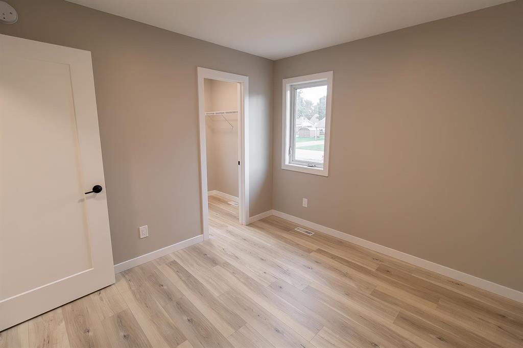 129 3rd Avenue W, Souris, Manitoba  R0K 2C0 - Photo 16 - 202621236