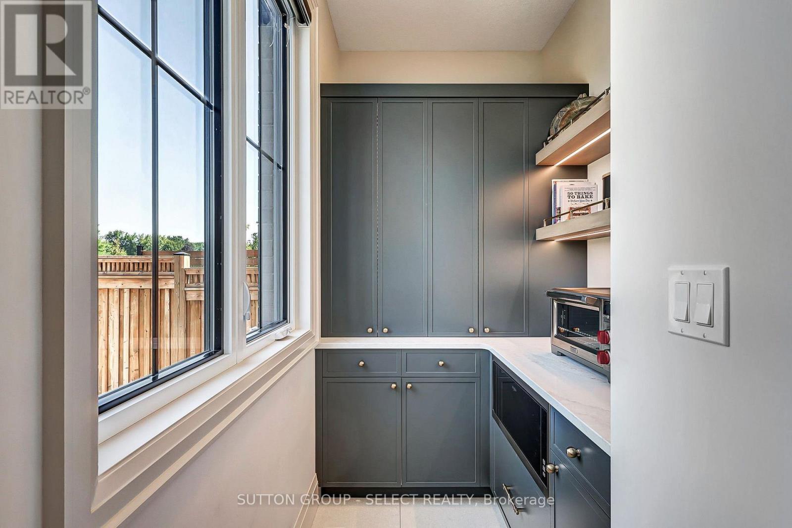 239 Foxborough Place, Thames Centre, Ontario  N0M 2P0 - Photo 16 - X13705790