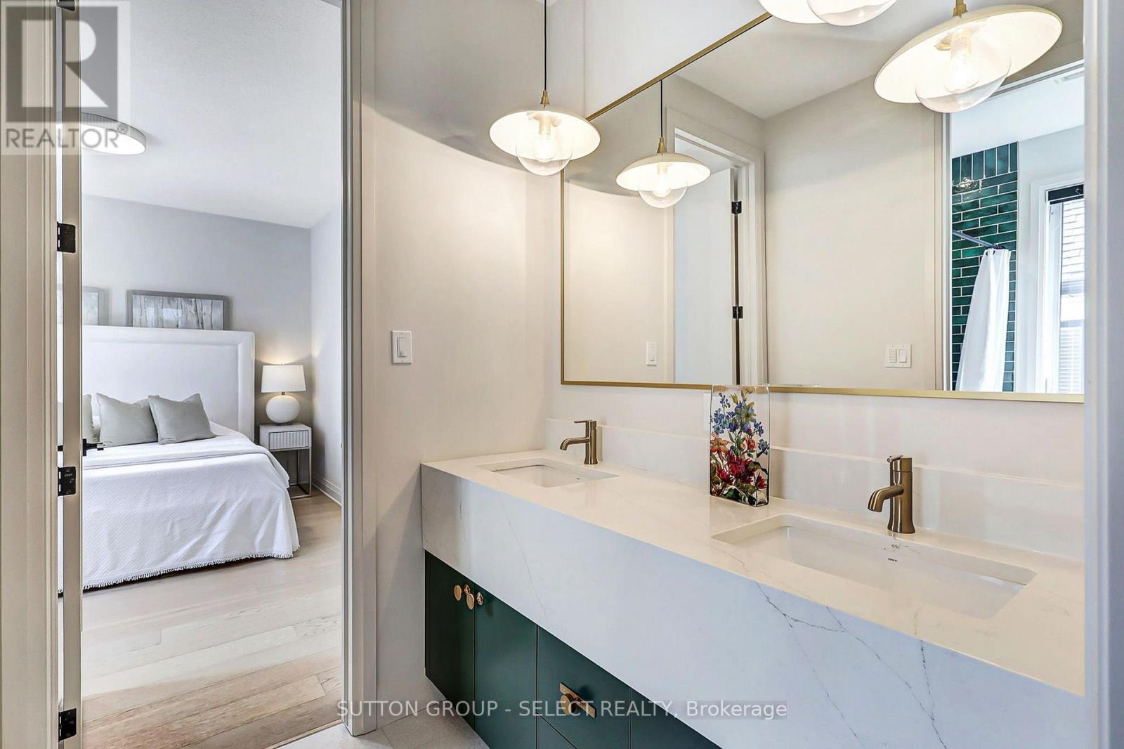 239 Foxborough Place, Thames Centre, Ontario  N0M 2P0 - Photo 34 - X13705790