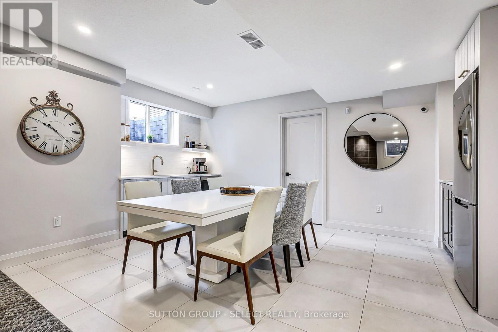 239 Foxborough Place, Thames Centre, Ontario  N0M 2P0 - Photo 38 - X13705790