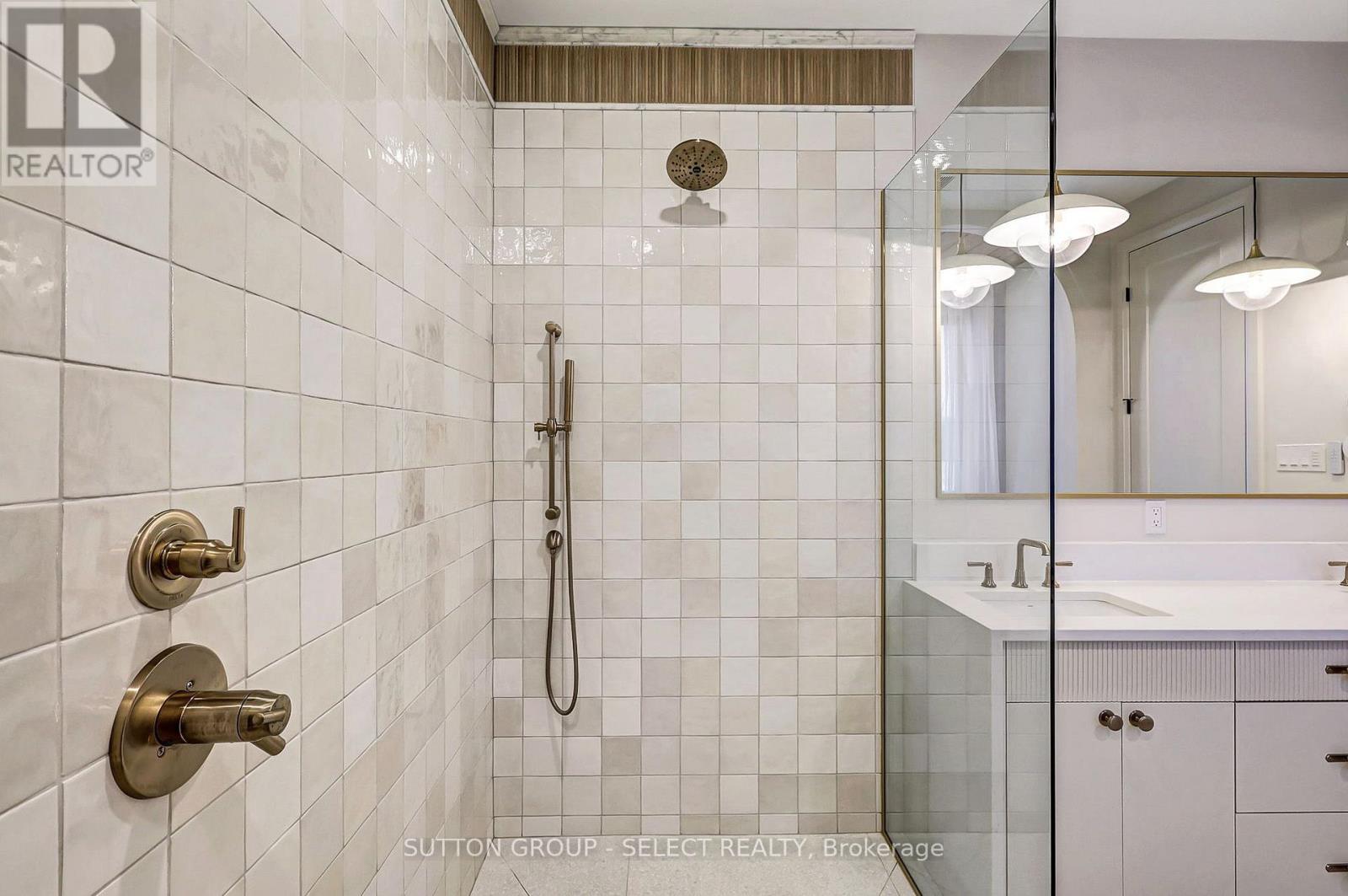 239 Foxborough Place, Thames Centre, Ontario  N0M 2P0 - Photo 30 - X13705790