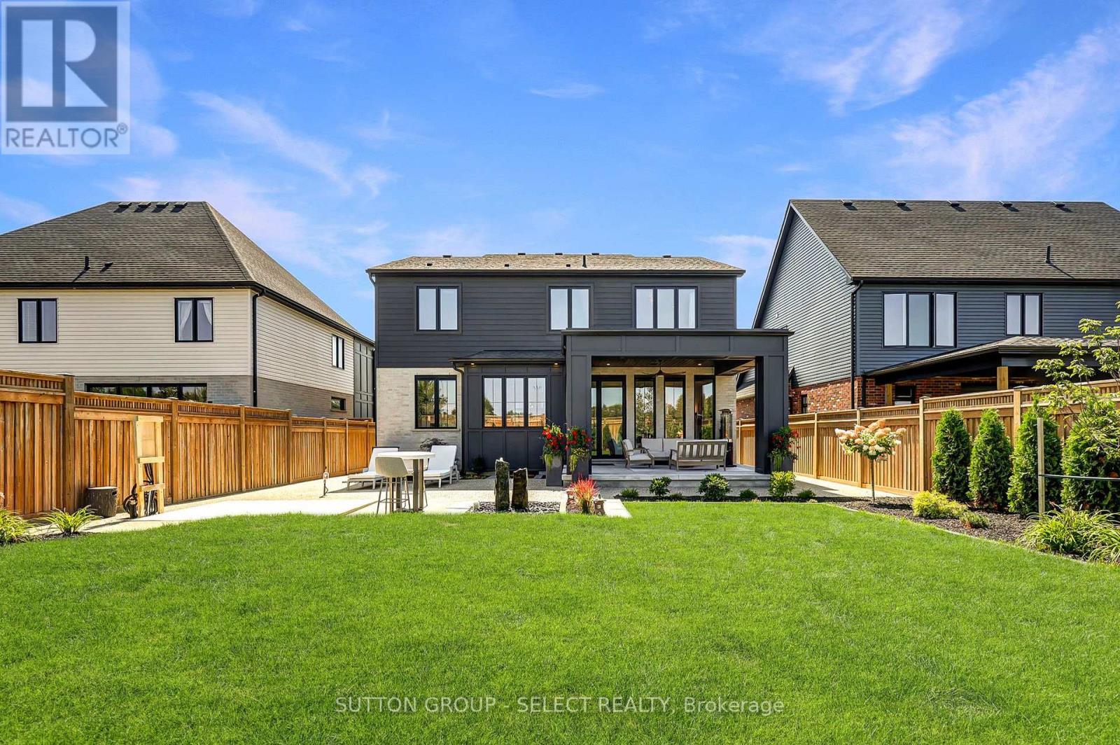239 Foxborough Place, Thames Centre, Ontario  N0M 2P0 - Photo 45 - X13705790
