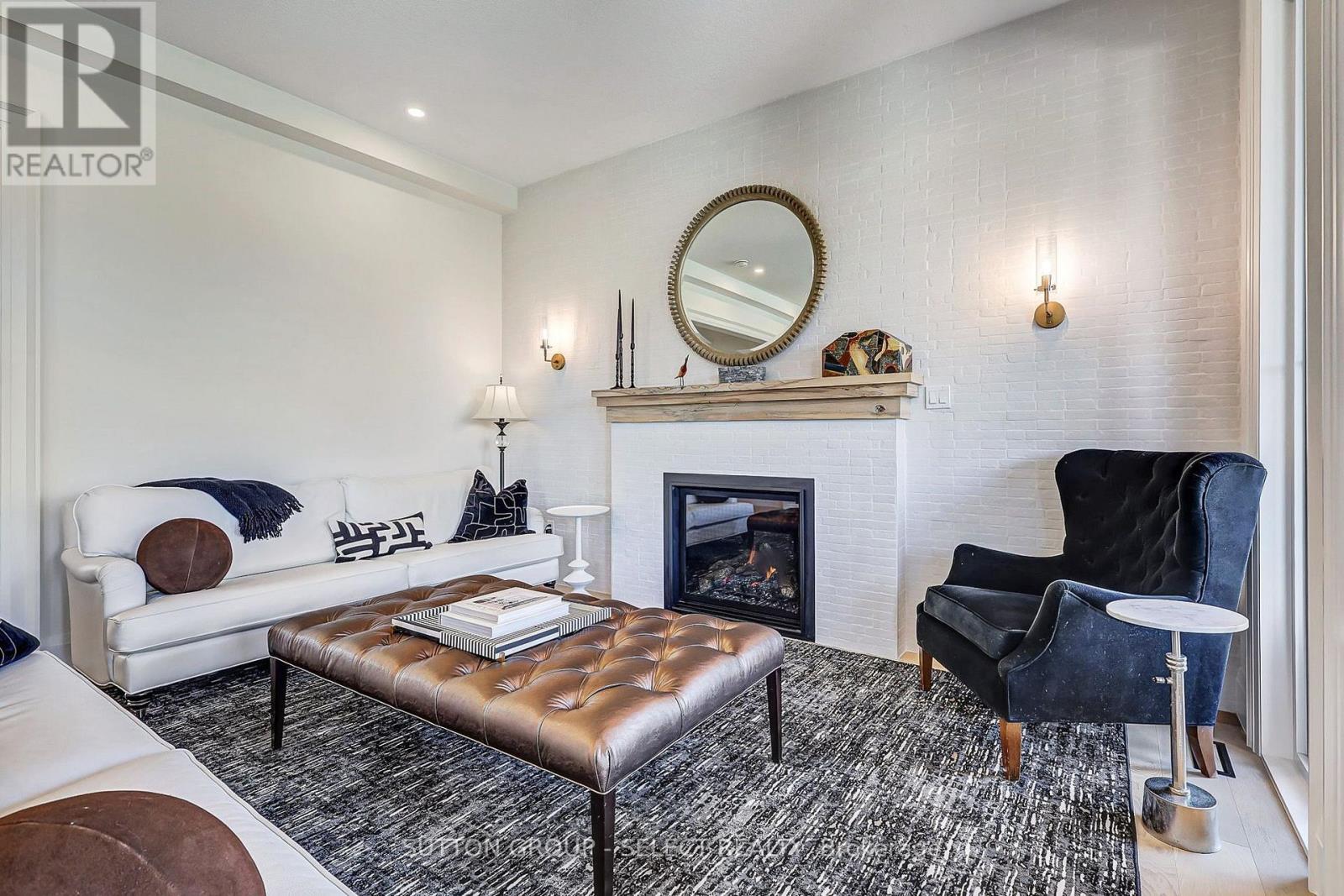 239 Foxborough Place, Thames Centre, Ontario  N0M 2P0 - Photo 8 - X13705790