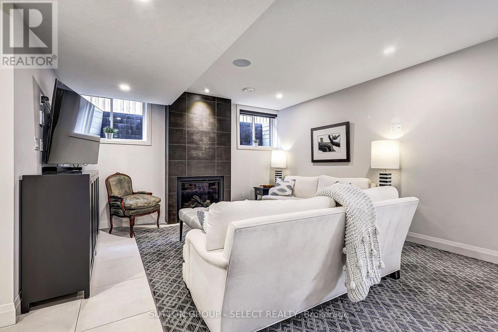 239 Foxborough Place, Thames Centre, Ontario  N0M 2P0 - Photo 42 - X13705790