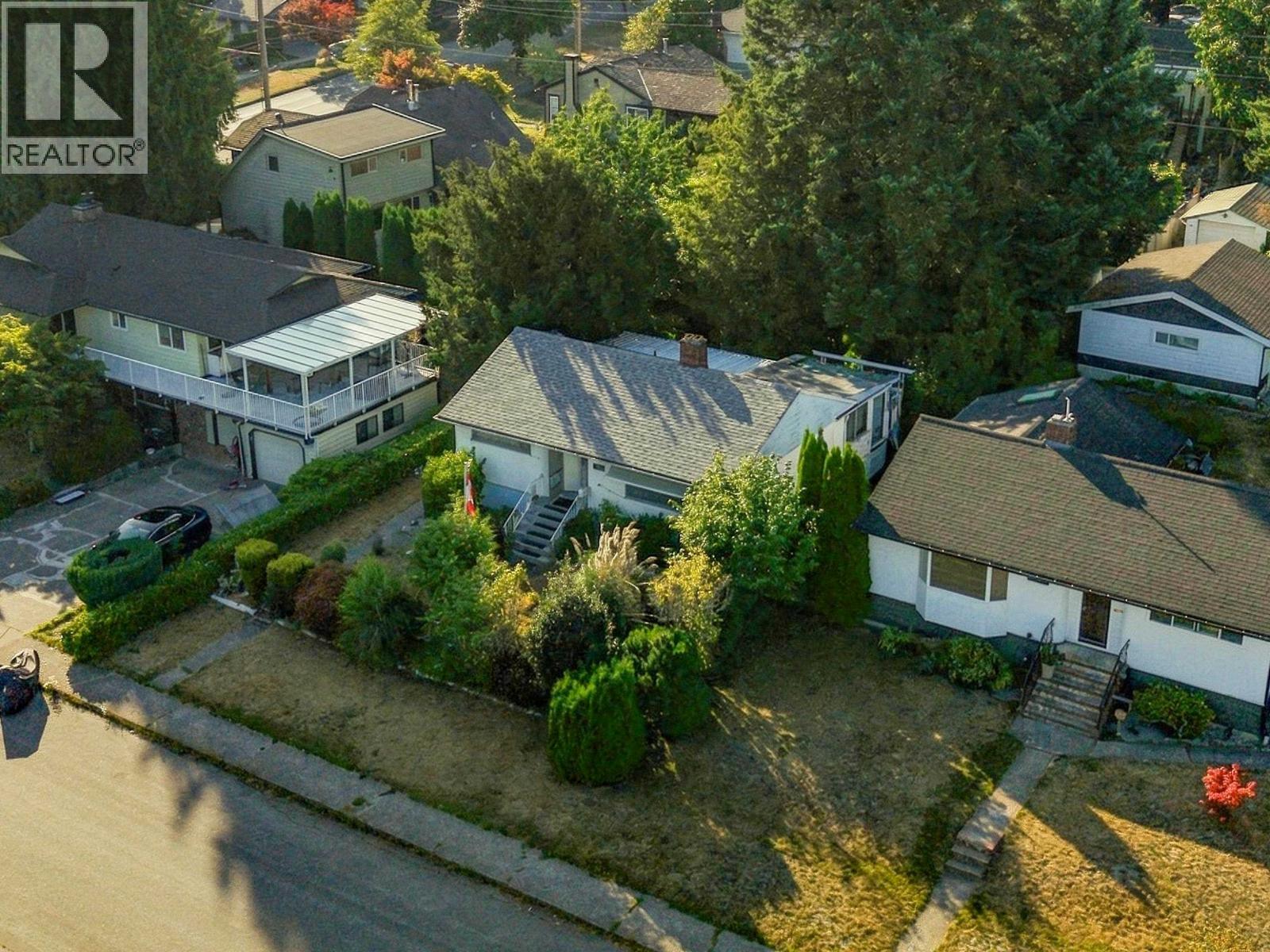 121 Sinclair Avenue, New Westminster, British Columbia  V3L 1Z8 - Photo 7 - R3158230