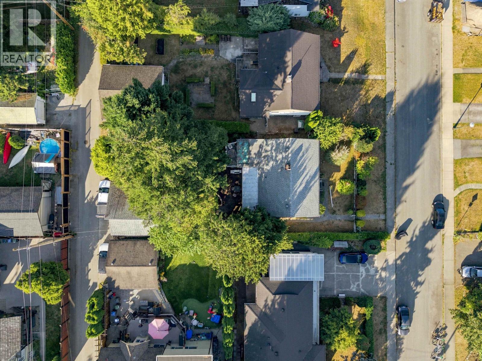 121 Sinclair Avenue, New Westminster, British Columbia  V3L 1Z8 - Photo 9 - R3158230