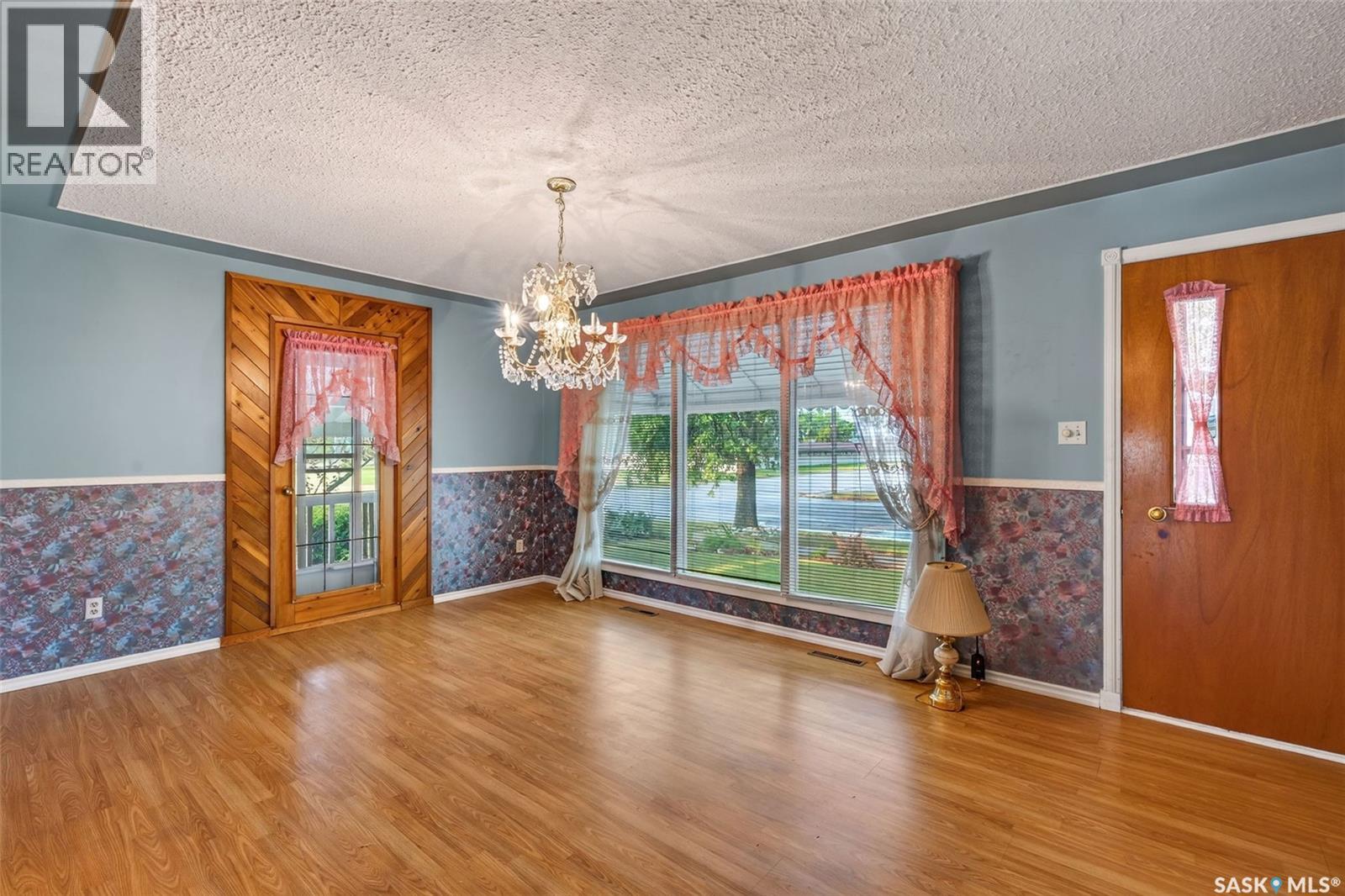 302 Bemford Street, Melfort, Saskatchewan  S0E 1A0 - Photo 41 - SK046449