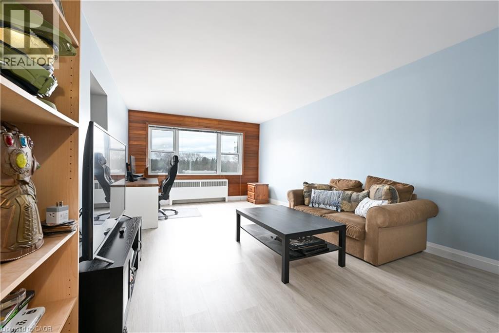 2418 New Street Unit# 11, Burlington, Ontario L7R 1J6 - Photo 5 - 40803721
