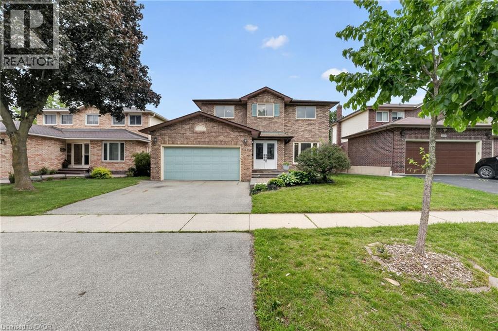 2450 Overton Drive, Burlington, Ontario L7P 4B5 - Photo 2 - 40848578