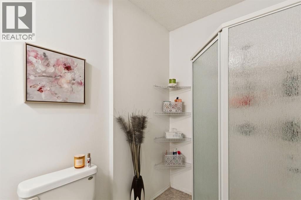 21 Covehaven Gardens Ne, Calgary, Alberta  T3K 5W3 - Photo 27 - A2337396