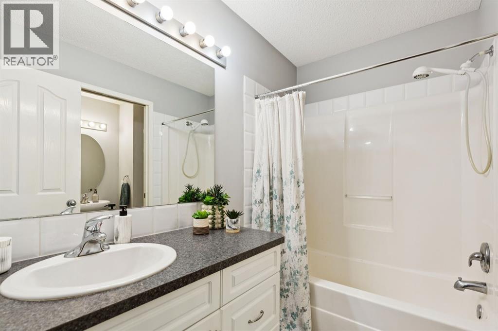 21 Covehaven Gardens Ne, Calgary, Alberta  T3K 5W3 - Photo 17 - A2337396
