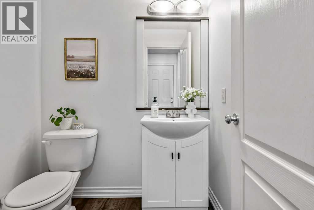 161 Woodborough Terrace SW, Calgary, Alberta  T2W 5B4 - Photo 13 - A2338617