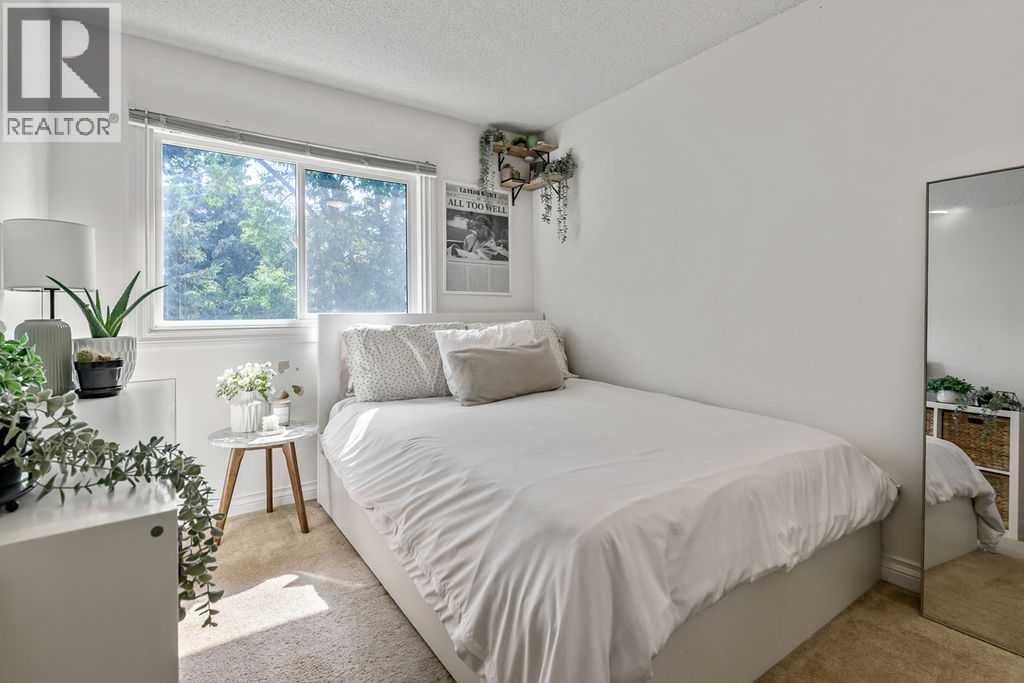 161 Woodborough Terrace SW, Calgary, Alberta  T2W 5B4 - Photo 18 - A2338617