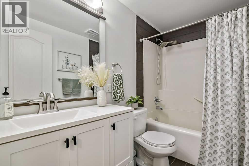 161 Woodborough Terrace SW, Calgary, Alberta  T2W 5B4 - Photo 20 - A2338617