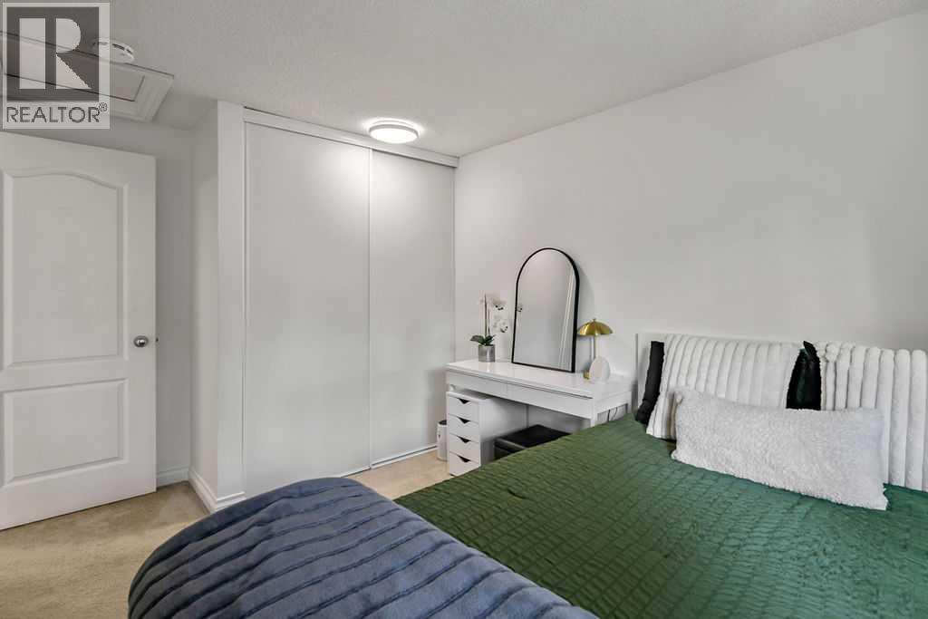 161 Woodborough Terrace SW, Calgary, Alberta  T2W 5B4 - Photo 17 - A2338617