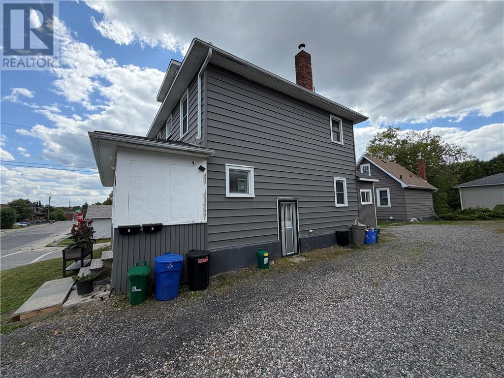 231 Whittaker & 408 Isabel, Sudbury, Ontario  P3C 1J7 - Photo 12 - 2129914