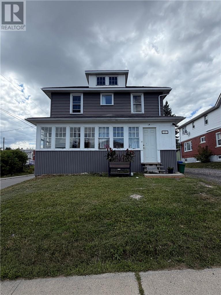 231 Whittaker & 408 Isabel, Sudbury, Ontario  P3C 1J7 - Photo 3 - 2129914