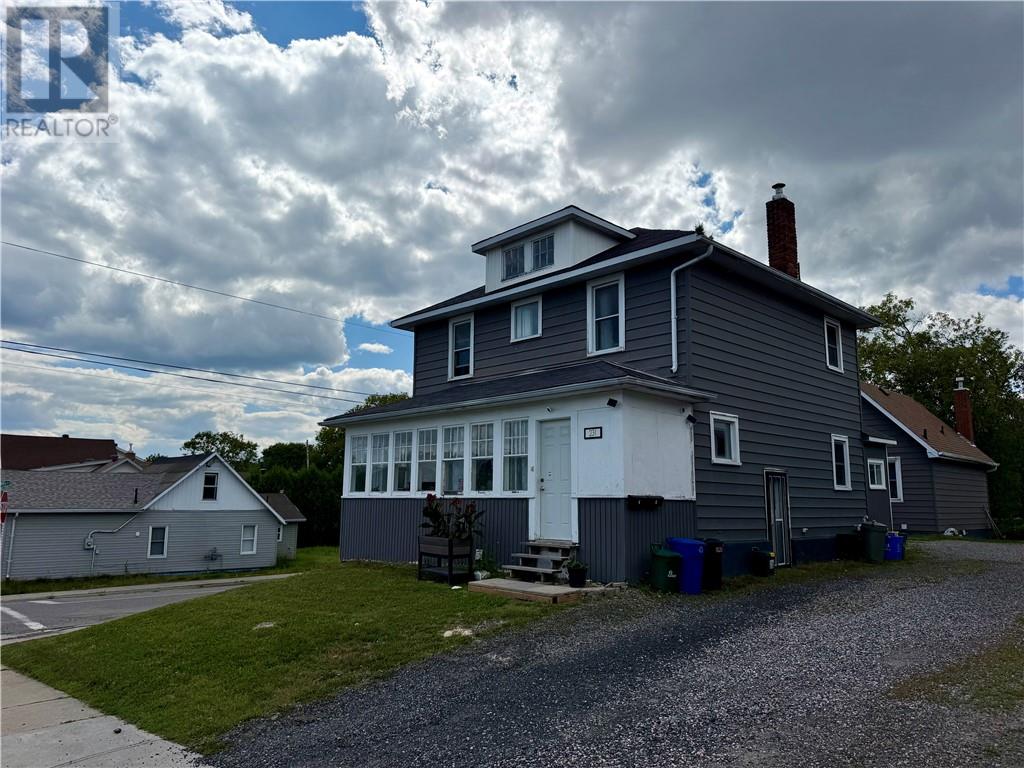 231 Whittaker & 408 Isabel, Sudbury, Ontario  P3C 1J7 - Photo 1 - 2129886