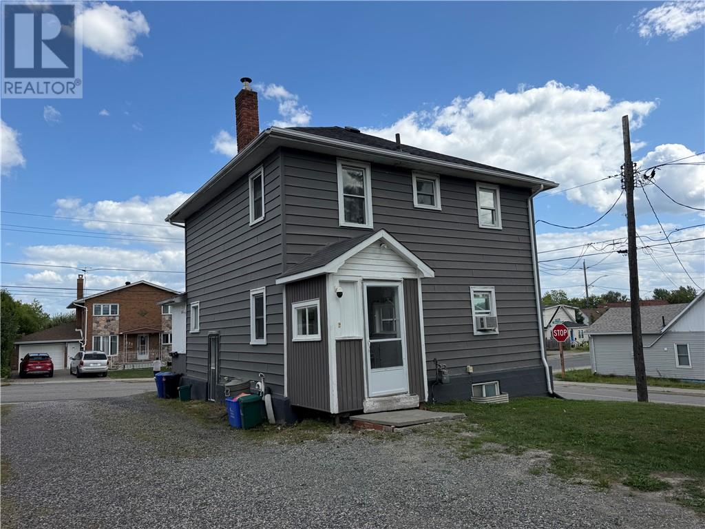 231 Whittaker & 408 Isabel, Sudbury, Ontario  P3C 1J7 - Photo 14 - 2129886