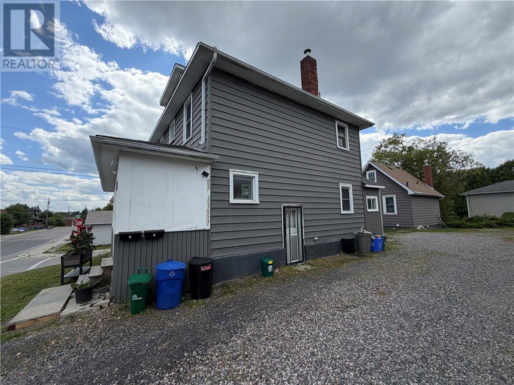 231 Whittaker & 408 Isabel, Sudbury, Ontario  P3C 1J7 - Photo 17 - 2129886