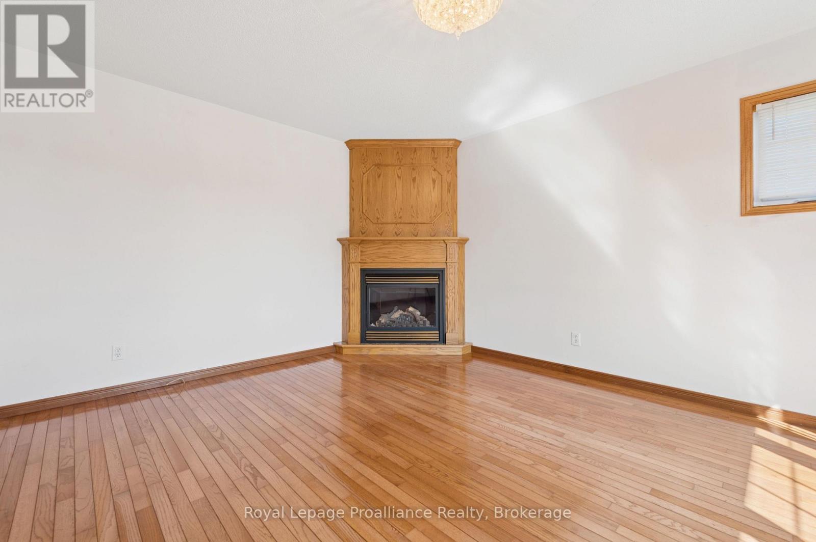 4 Wilmot Court, Belleville, Ontario  K8P 5H1 - Photo 10 - X13707994