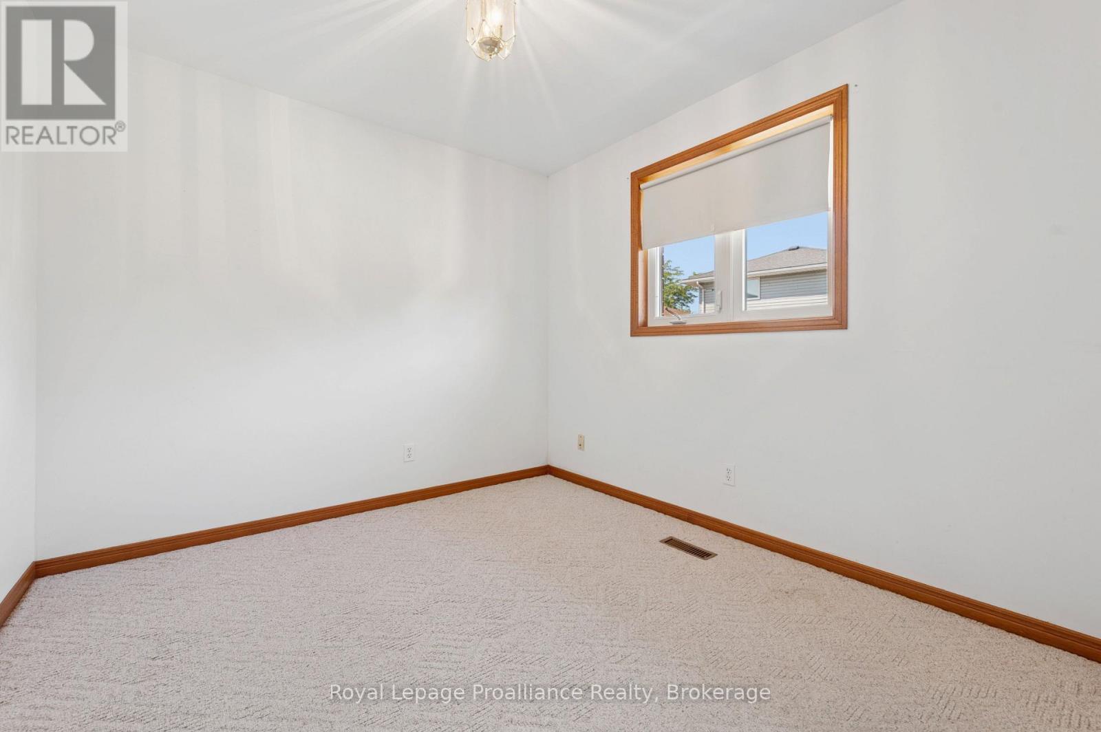 4 Wilmot Court, Belleville, Ontario  K8P 5H1 - Photo 21 - X13707994