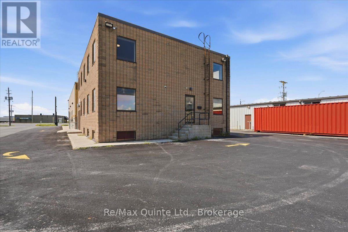 B - 445 Centre Street N, Greater Napanee, Ontario  K7R 3S4 - Photo 11 - X13708028