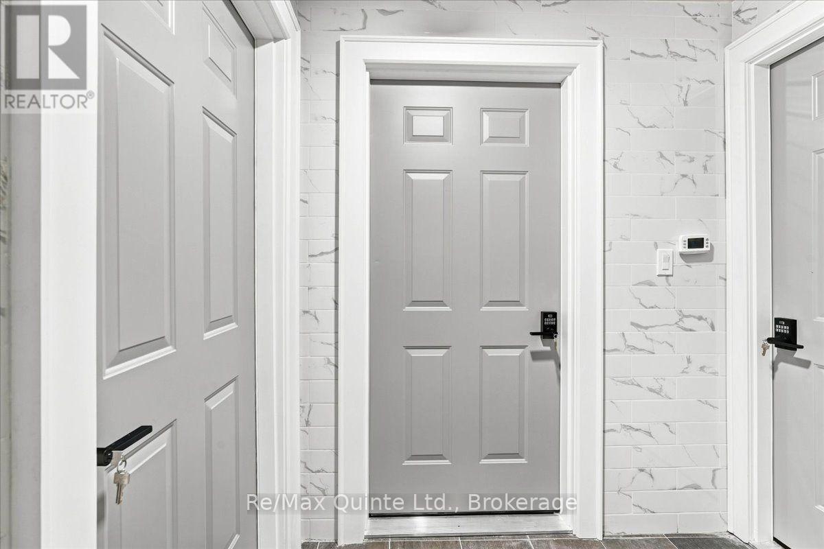 B - 445 Centre Street N, Greater Napanee, Ontario  K7R 3S4 - Photo 13 - X13708028