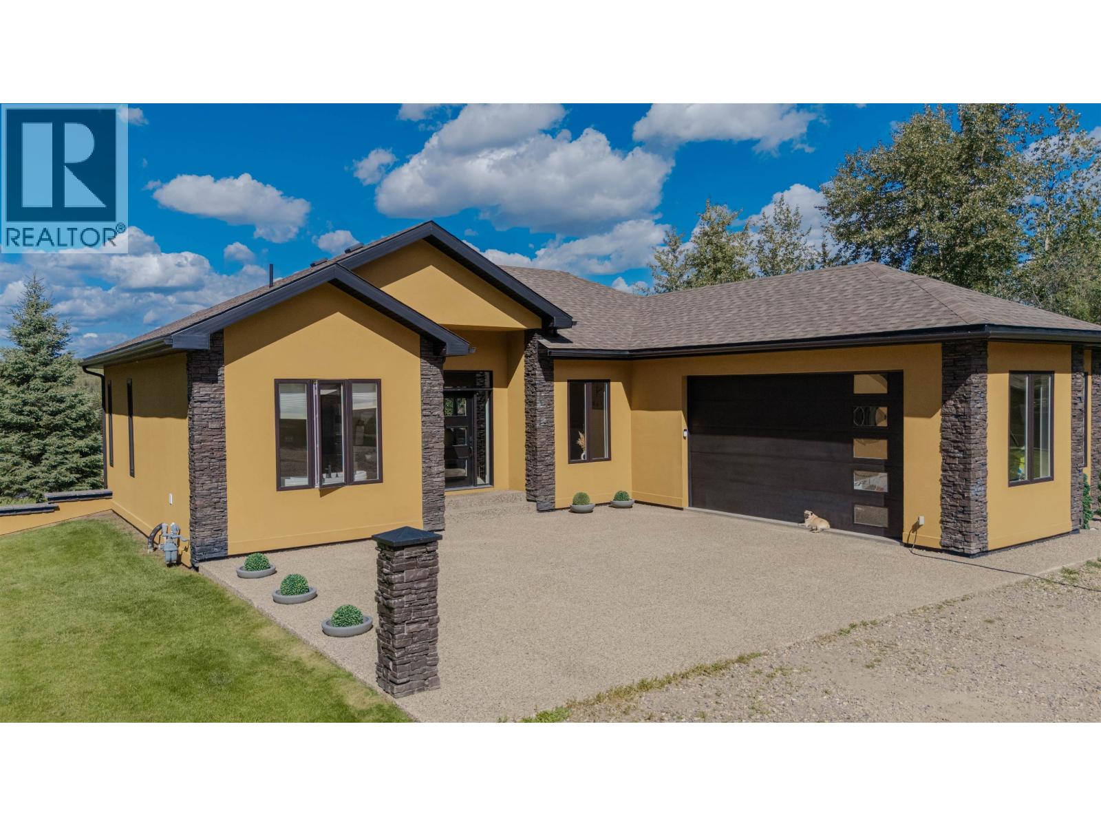 13609 Bluejay Street, Fort St. John, British Columbia  V0C 1H0 - Photo 1 - R3158132