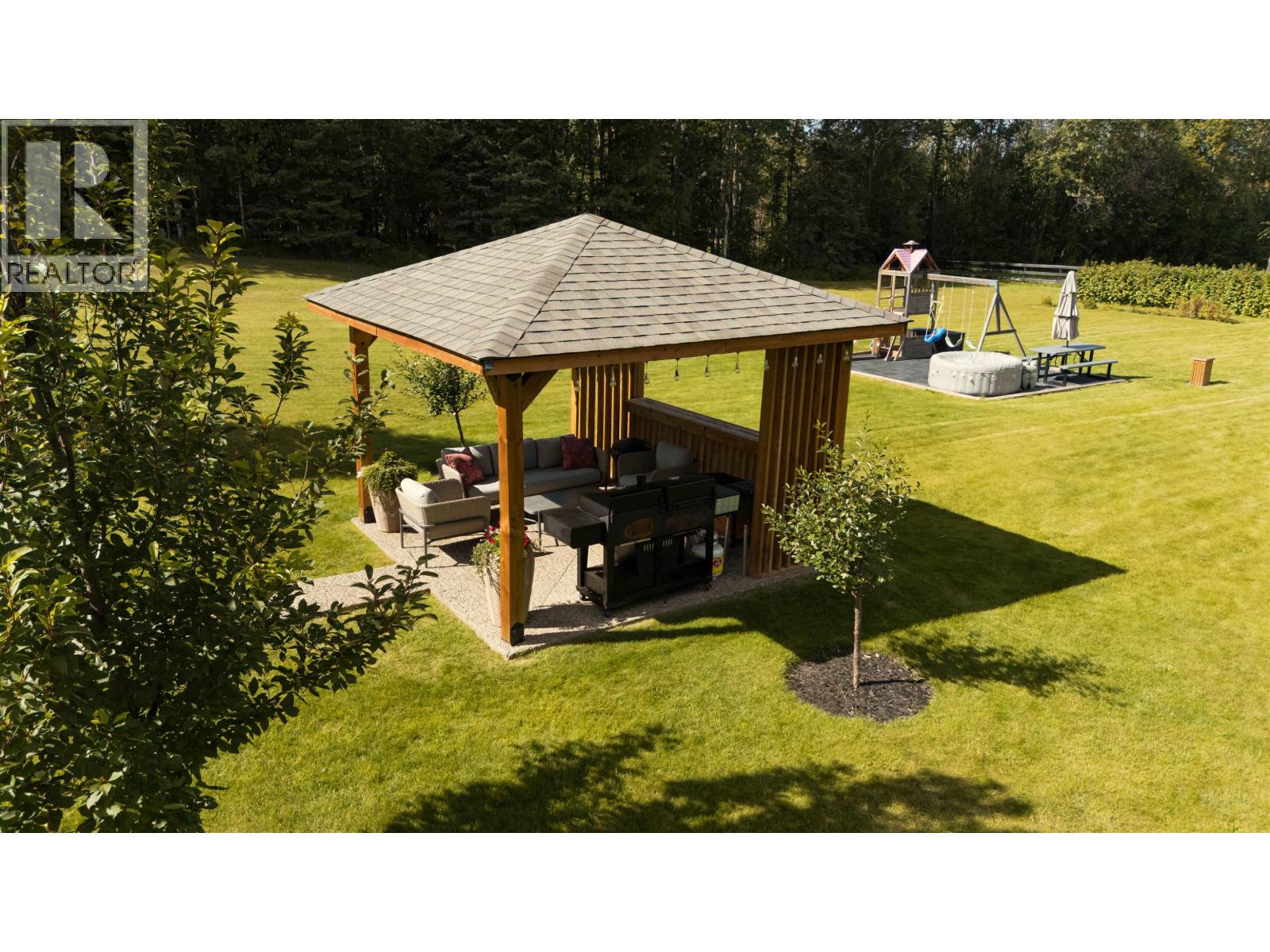 13609 Bluejay Street, Fort St. John, British Columbia  V0C 1H0 - Photo 37 - R3158132