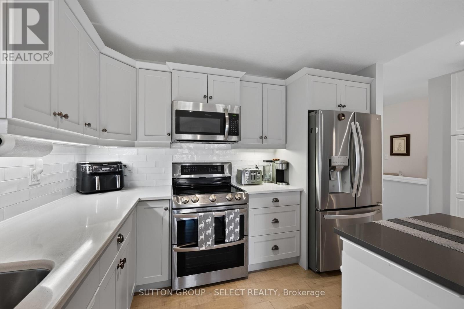 17 Cortland Terrace, St. Thomas, Ontario  N5R 0J6 - Photo 10 - X13707864