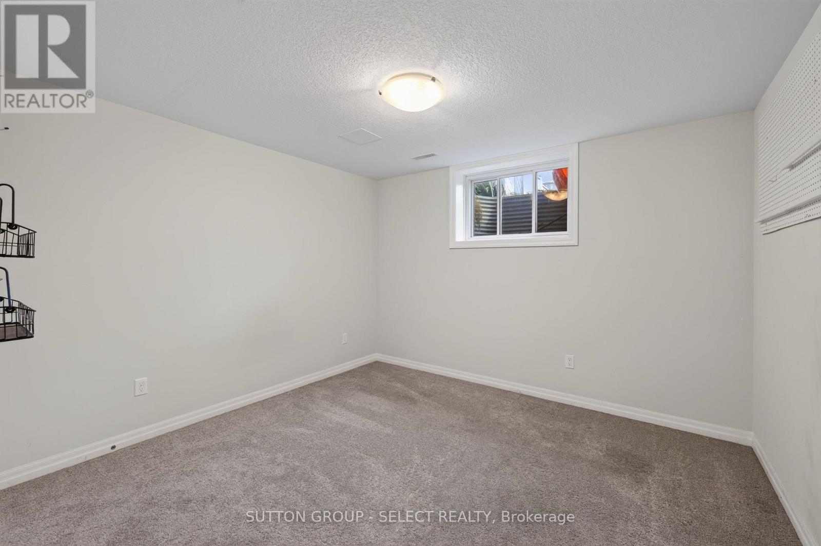 17 Cortland Terrace, St. Thomas, Ontario  N5R 0J6 - Photo 18 - X13707864