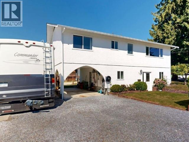 7251 Hazelton Street, Powell River, British Columbia   - Photo 3 - 20156