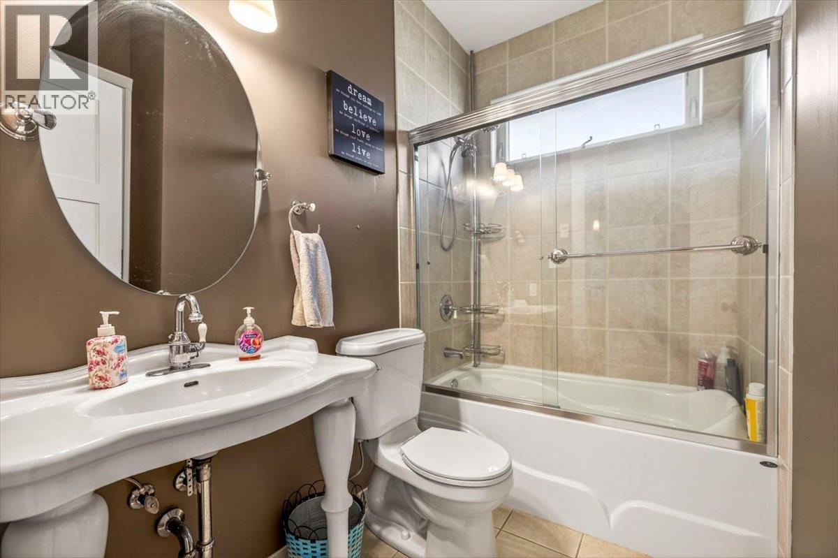 1258 Valley View Drive, Sparwood, British Columbia  V0B 2G2 - Photo 30 - 10390631