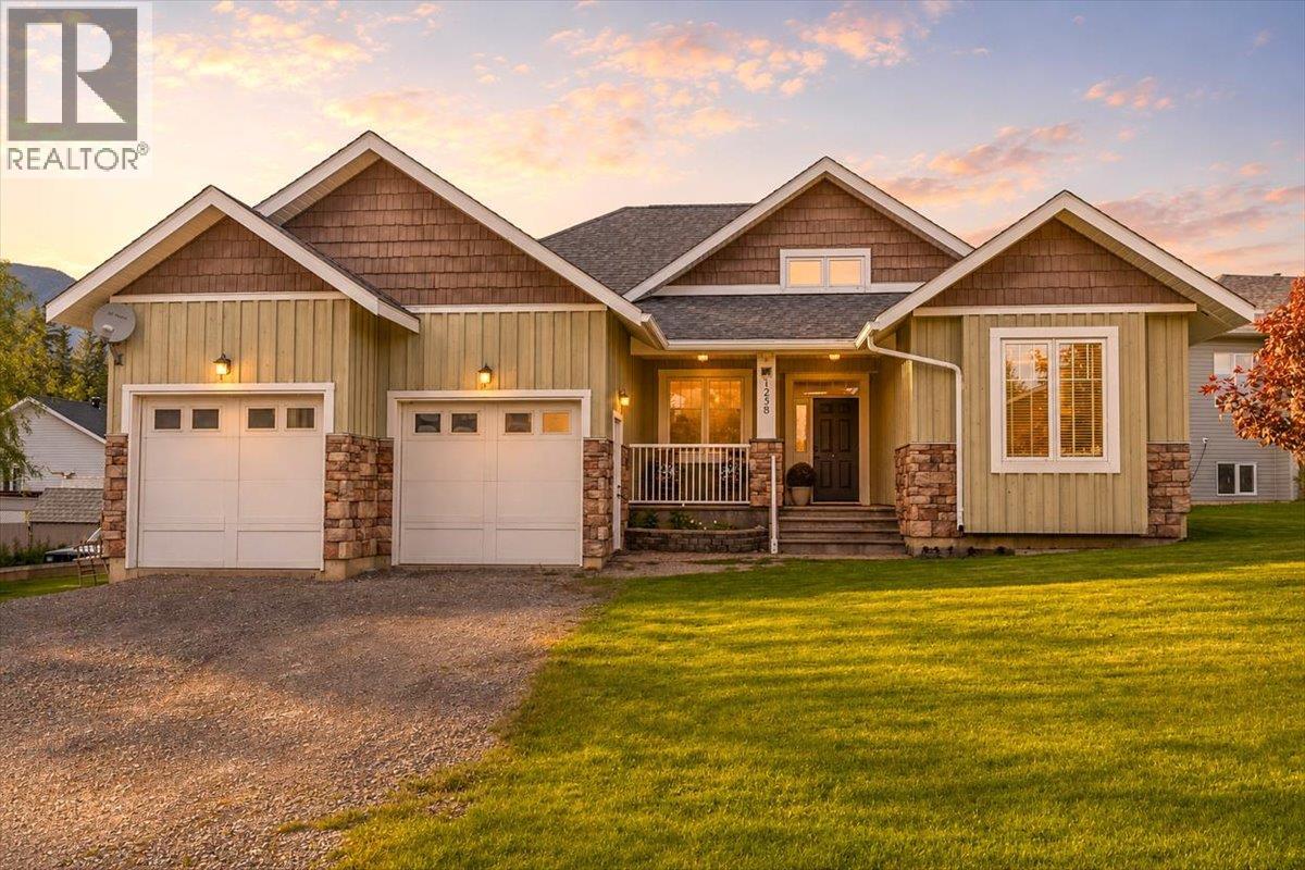 1258 VALLEY VIEW Drive, Sparwood, British Columbia