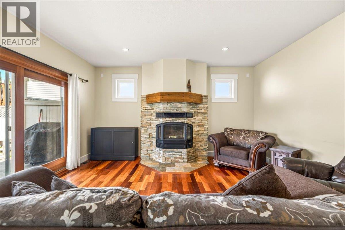 1258 Valley View Drive, Sparwood, British Columbia  V0B 2G2 - Photo 17 - 10390631