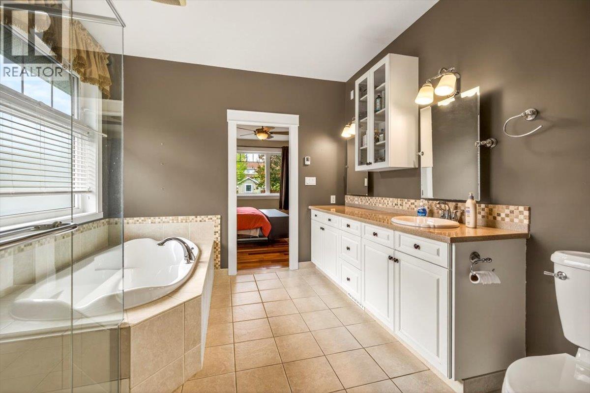 1258 Valley View Drive, Sparwood, British Columbia  V0B 2G2 - Photo 24 - 10390631