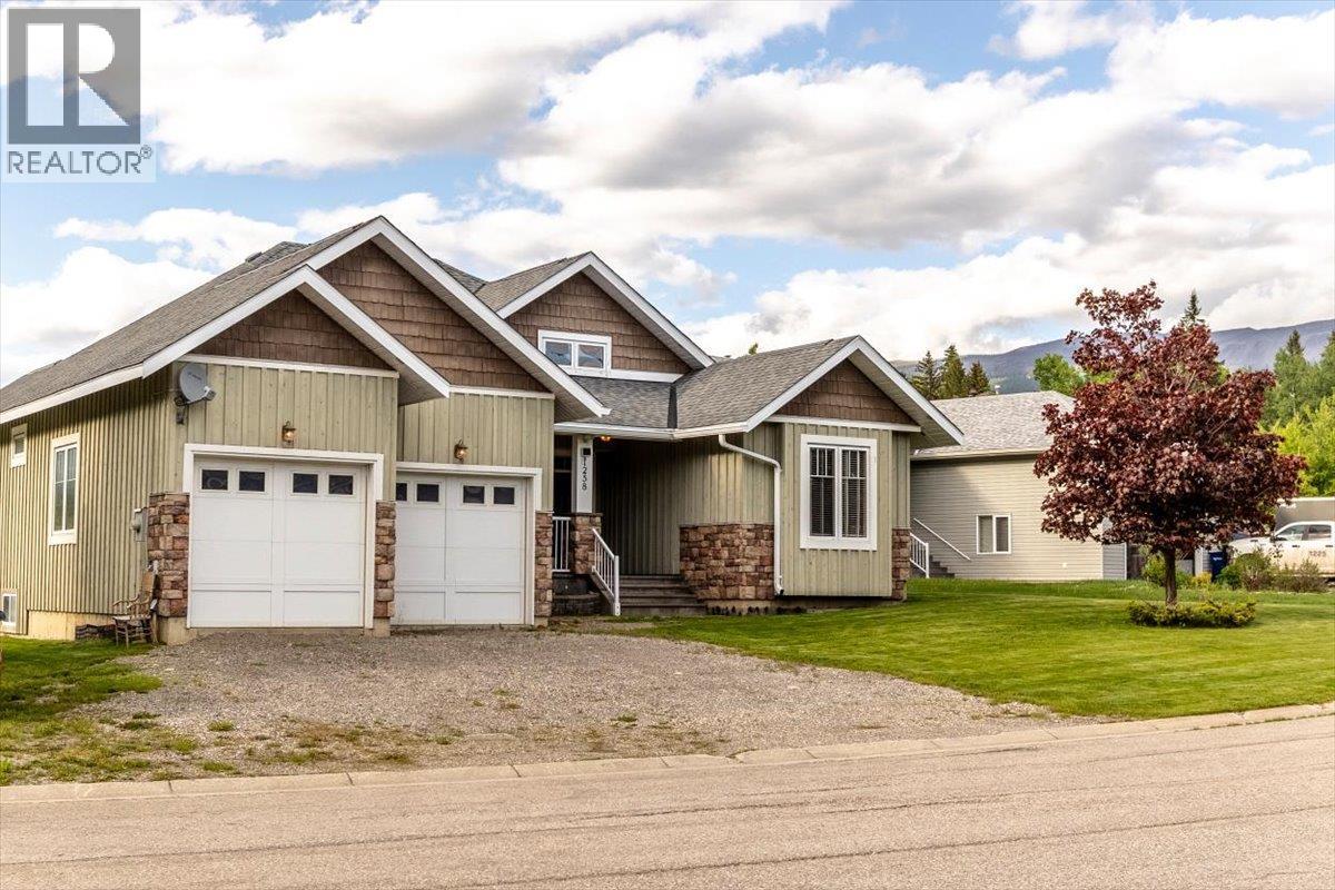1258 Valley View Drive, Sparwood, British Columbia  V0B 2G2 - Photo 54 - 10390631