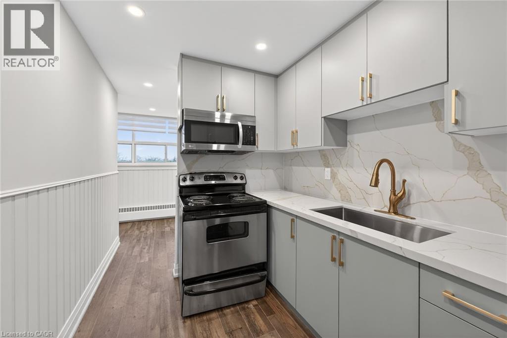 212 Kerr Street Unit# 702, Oakville, Ontario  L6K 3B1 - Photo 18 - 40828166