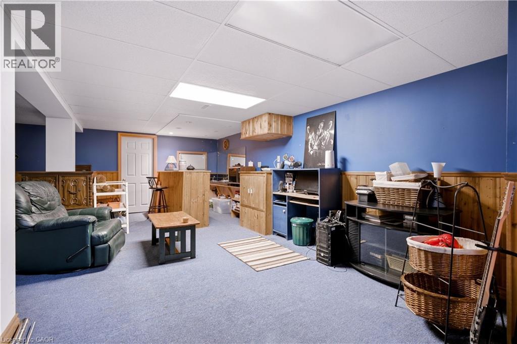 131 Huntingwood Avenue, Hamilton, Ontario  L9H 6X5 - Photo 40 - 40853793