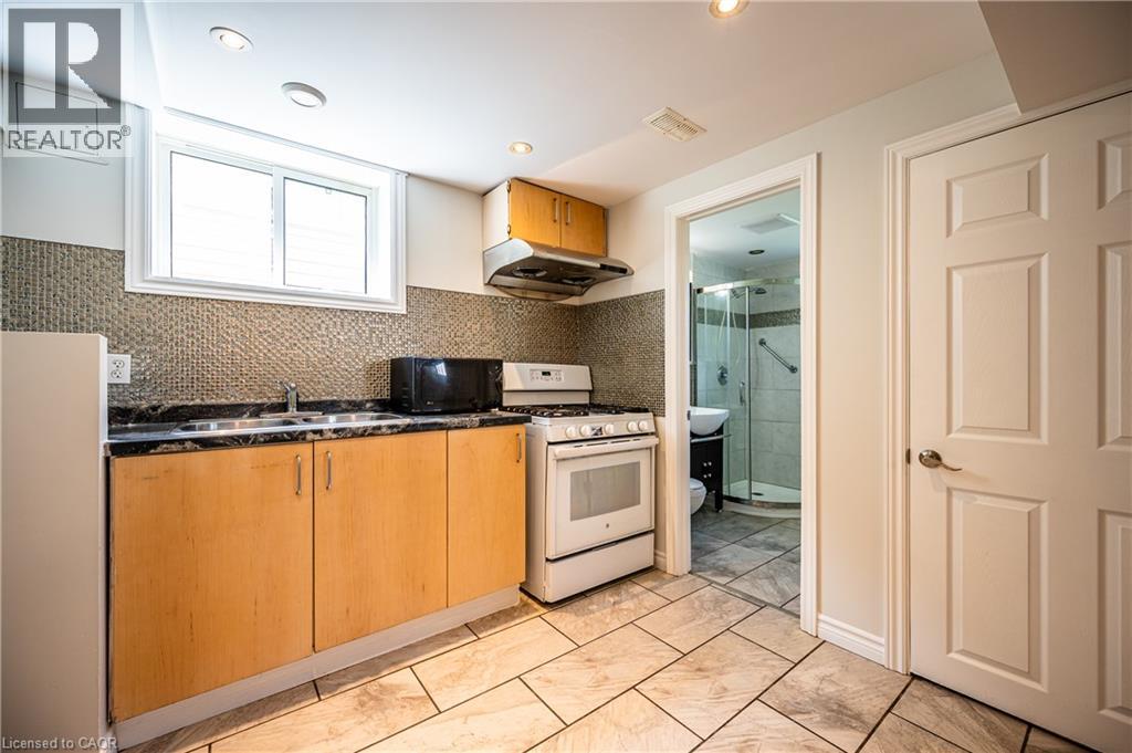 66 Belwood Crescent, Kitchener, Ontario  N2C 1Z3 - Photo 26 - 40857428