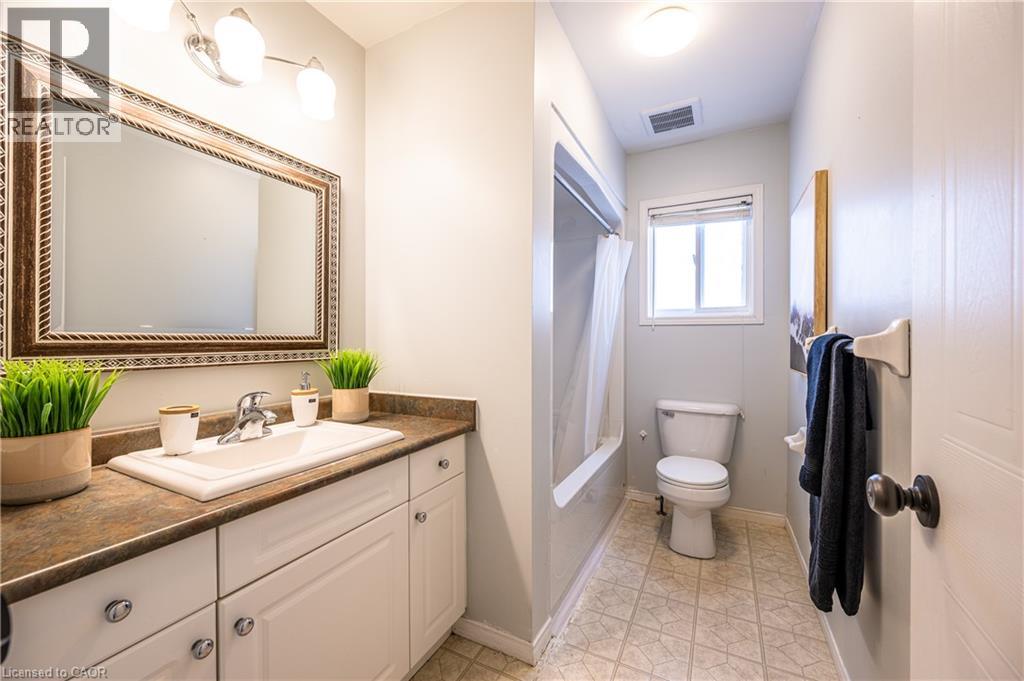 610 South Haven Drive, Waterloo, Ontario  N2K 4M2 - Photo 24 - 40857421