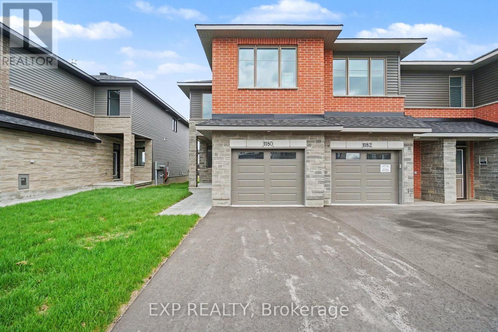1180 Cope Drive, Ottawa, Ontario K2S 3C4 - Photo 2 - X13707900